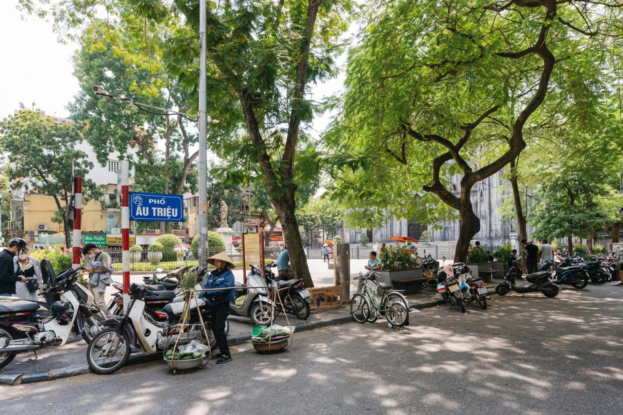 Cheers * Hà Nội